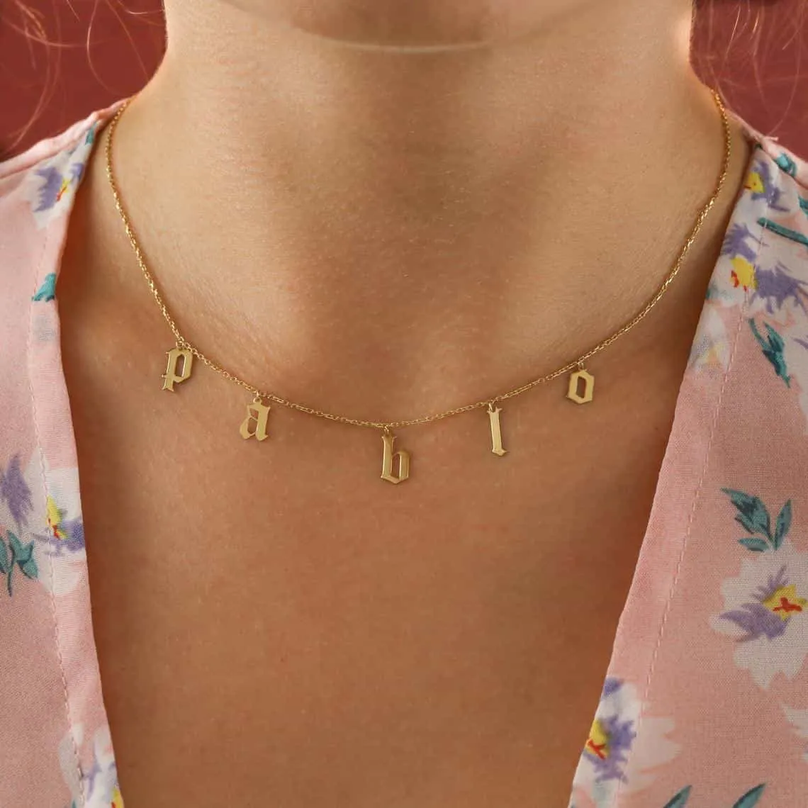 Old fashion necklace