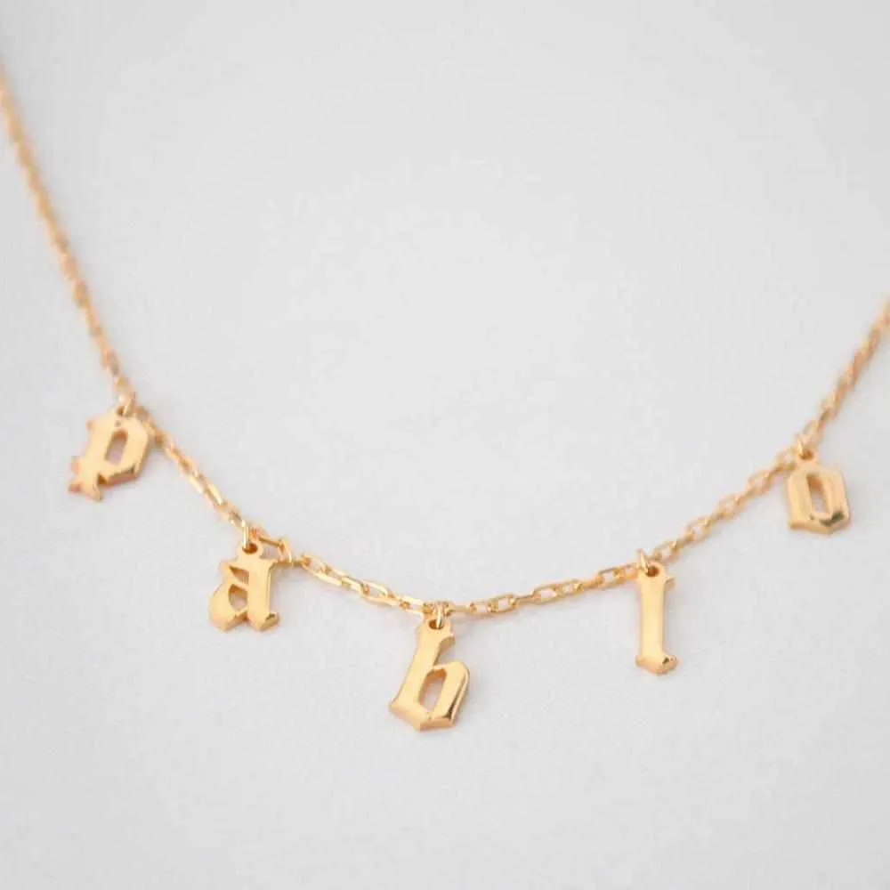 Old fashion necklace