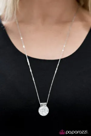Paparazzi Necklace ~ Mojave Pools - White
