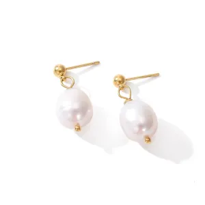 Pearl Studs