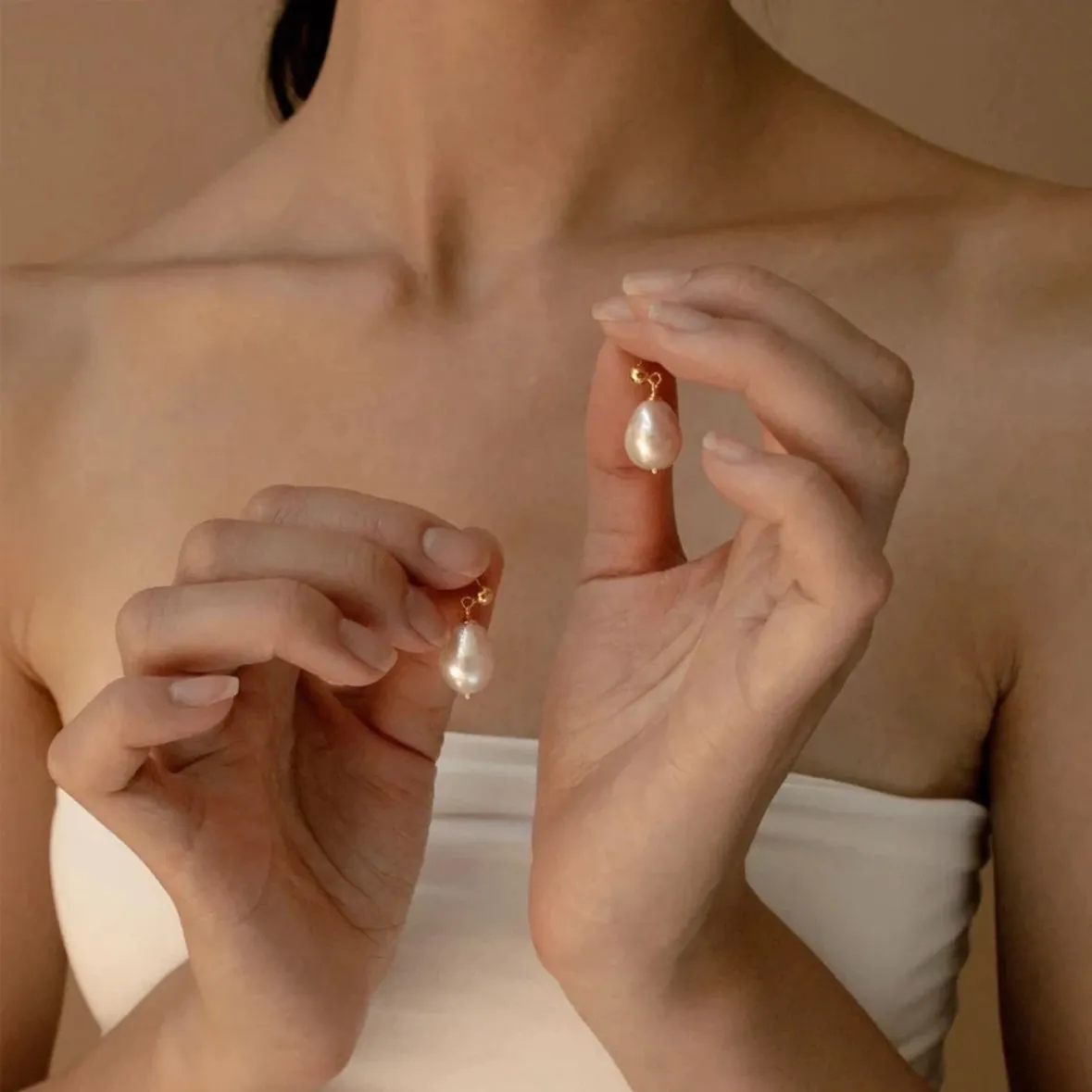 Pearl Studs