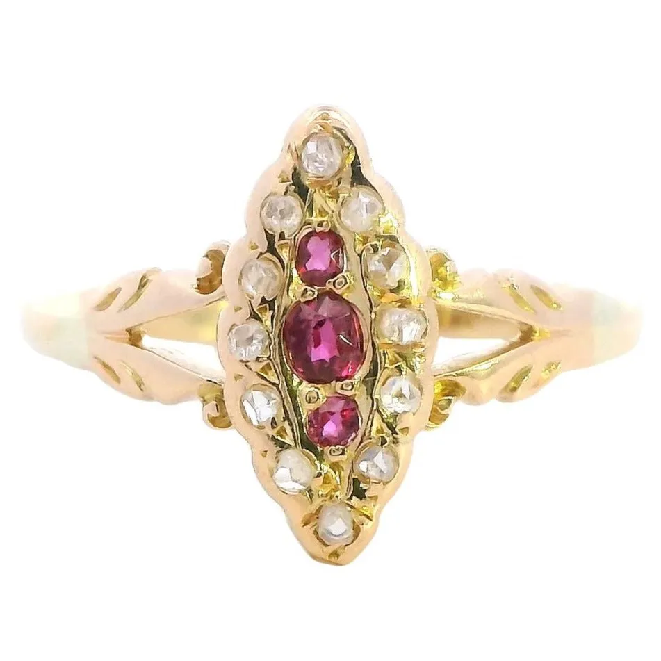 "Exquisite 18ct Gold Ruby and Diamond Ring - Timeless Beauty!"