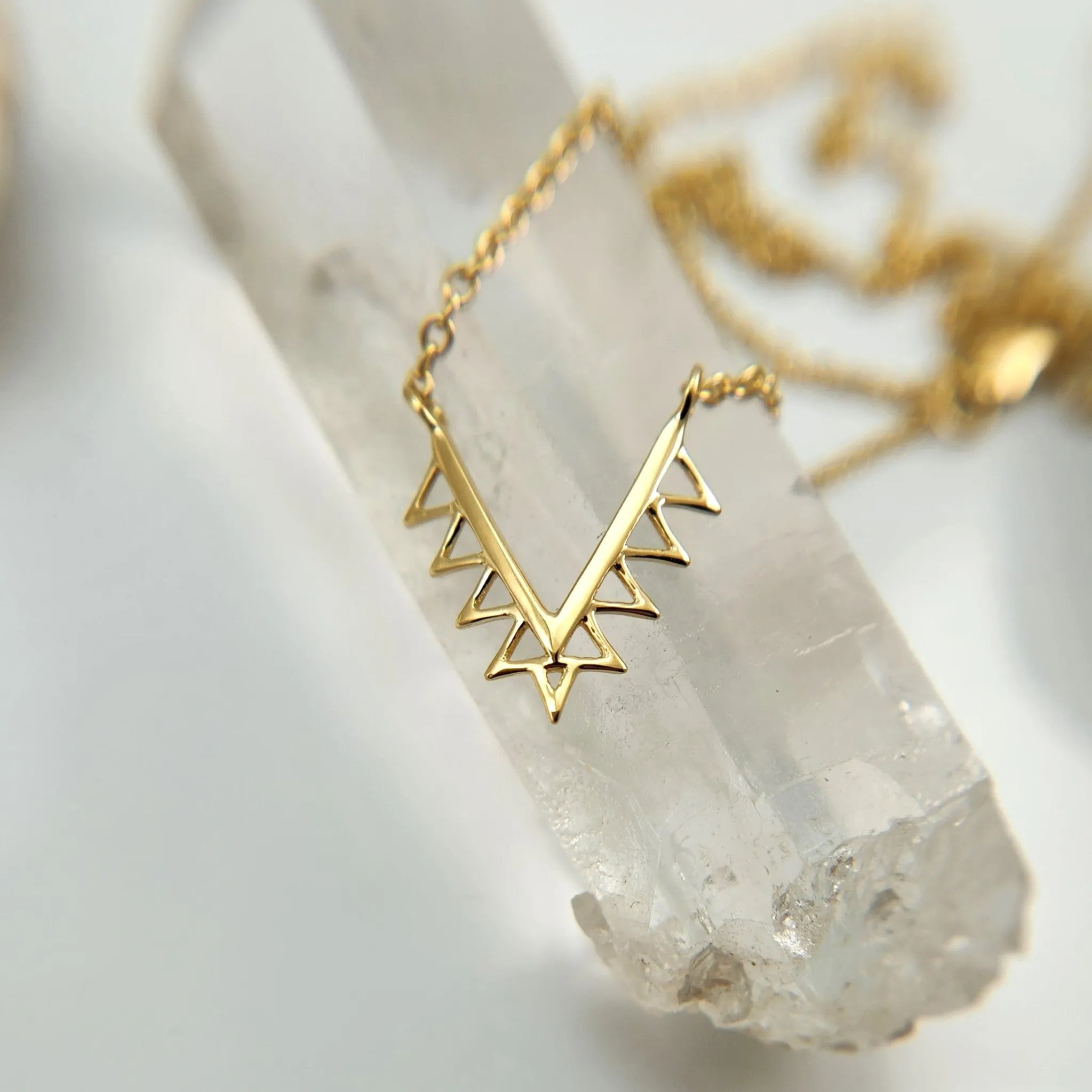 Sagitta Silver Earth Necklace