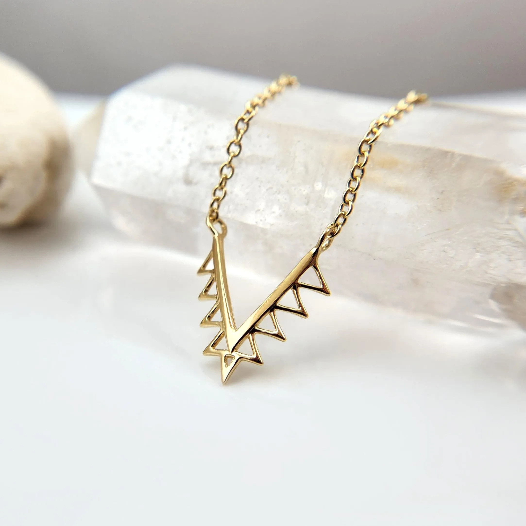 Sagitta Silver Earth Necklace