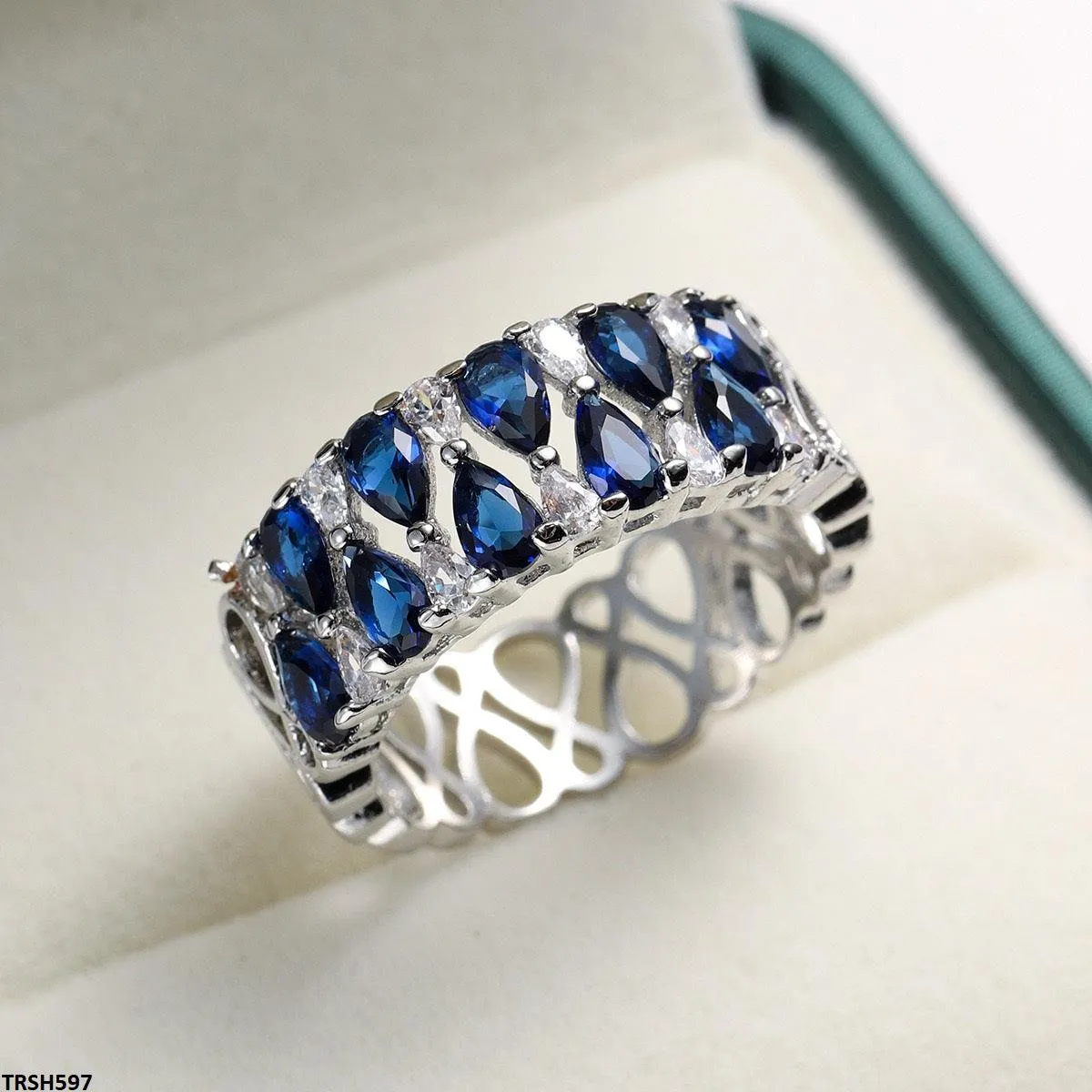 Sapphire Luxury Silver Band