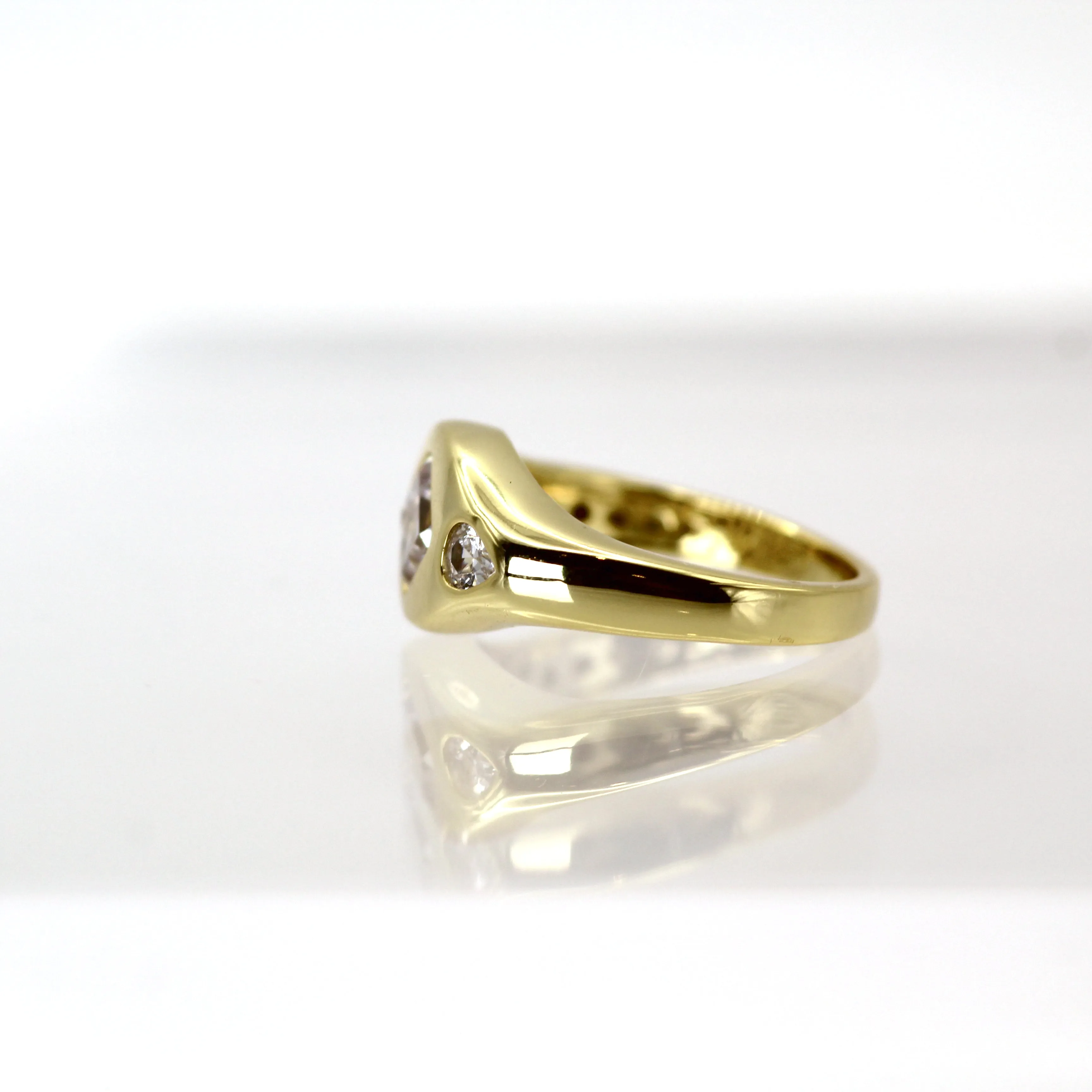 Three Stone Chunky Ring