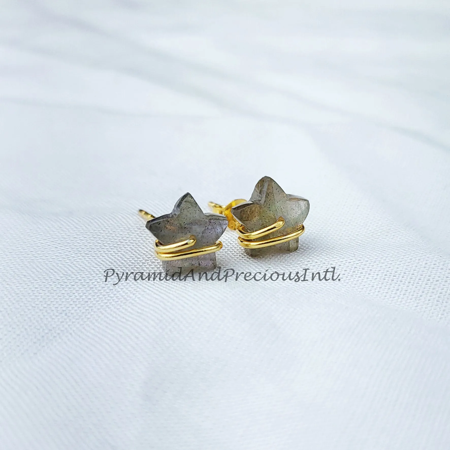 Tiny Labradorite studs, star shape jewelry, wire wrap earrings, minimalist crystal jewelry, boho earrings, Sold By Pair