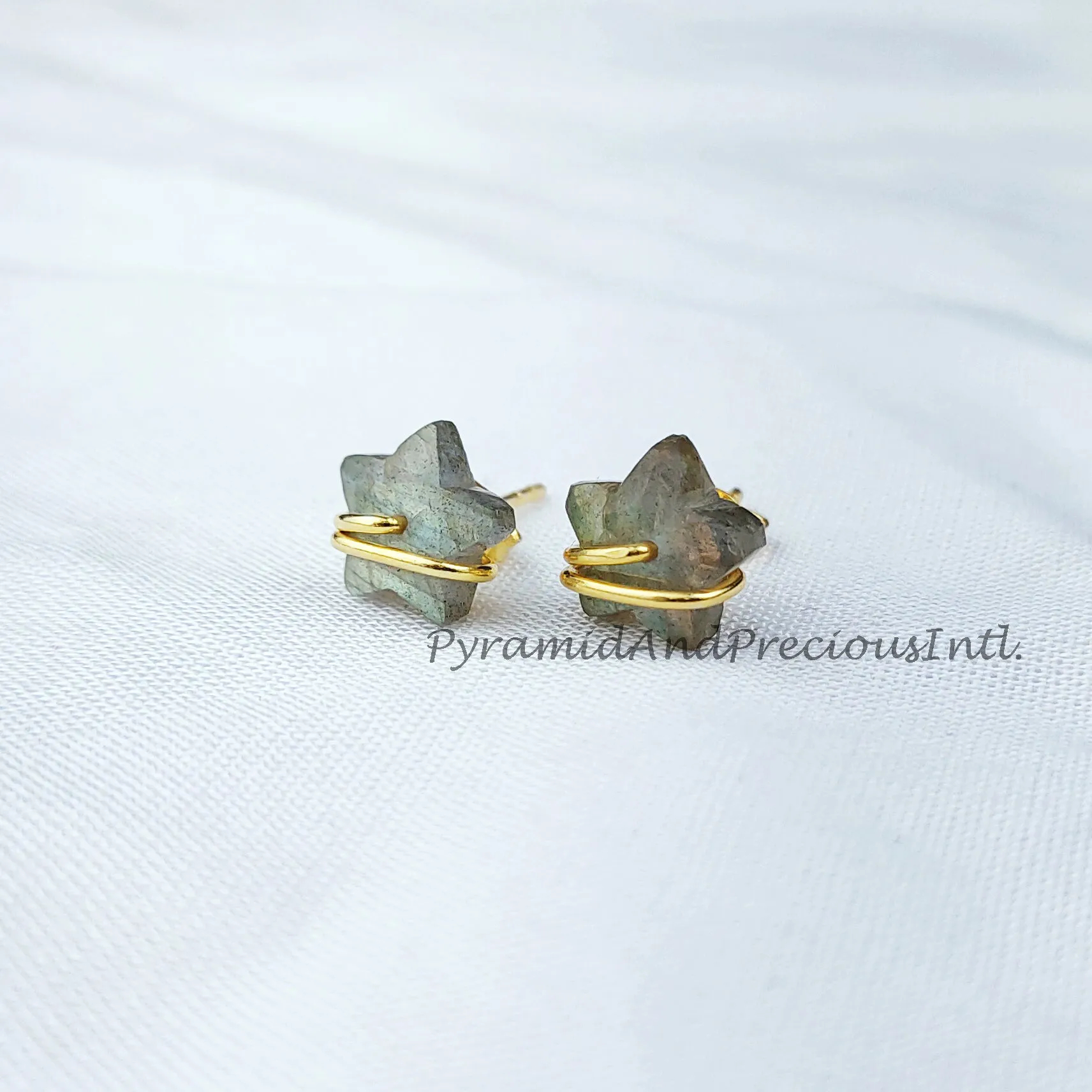 Tiny Labradorite studs, star shape jewelry, wire wrap earrings, minimalist crystal jewelry, boho earrings, Sold By Pair