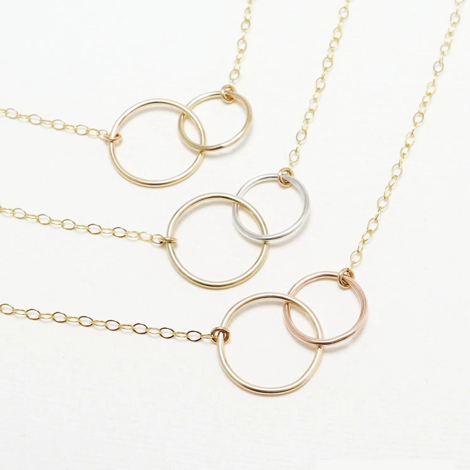 Unity Linked Dainty Circle Gold Necklace