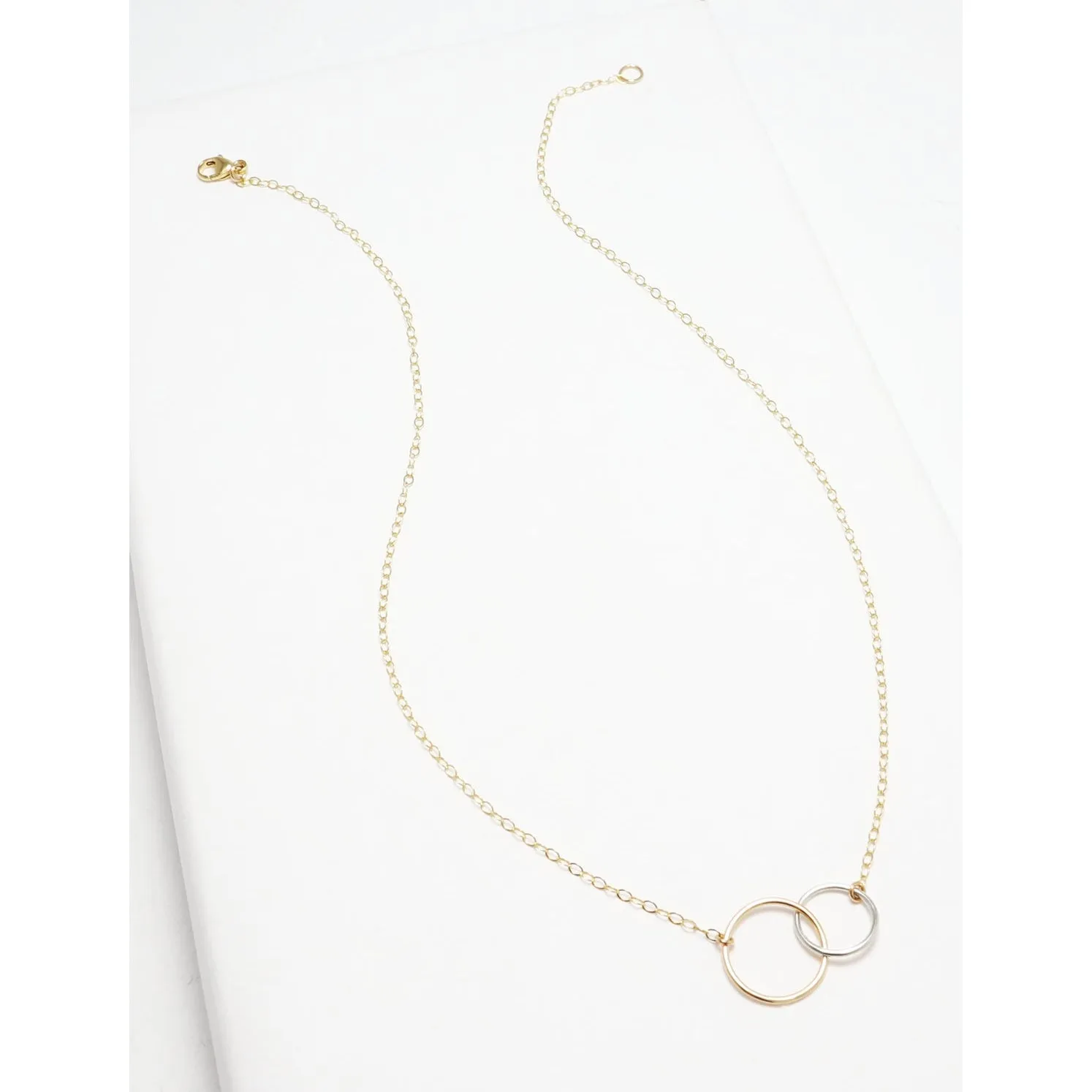 Unity Linked Dainty Circle Gold Necklace