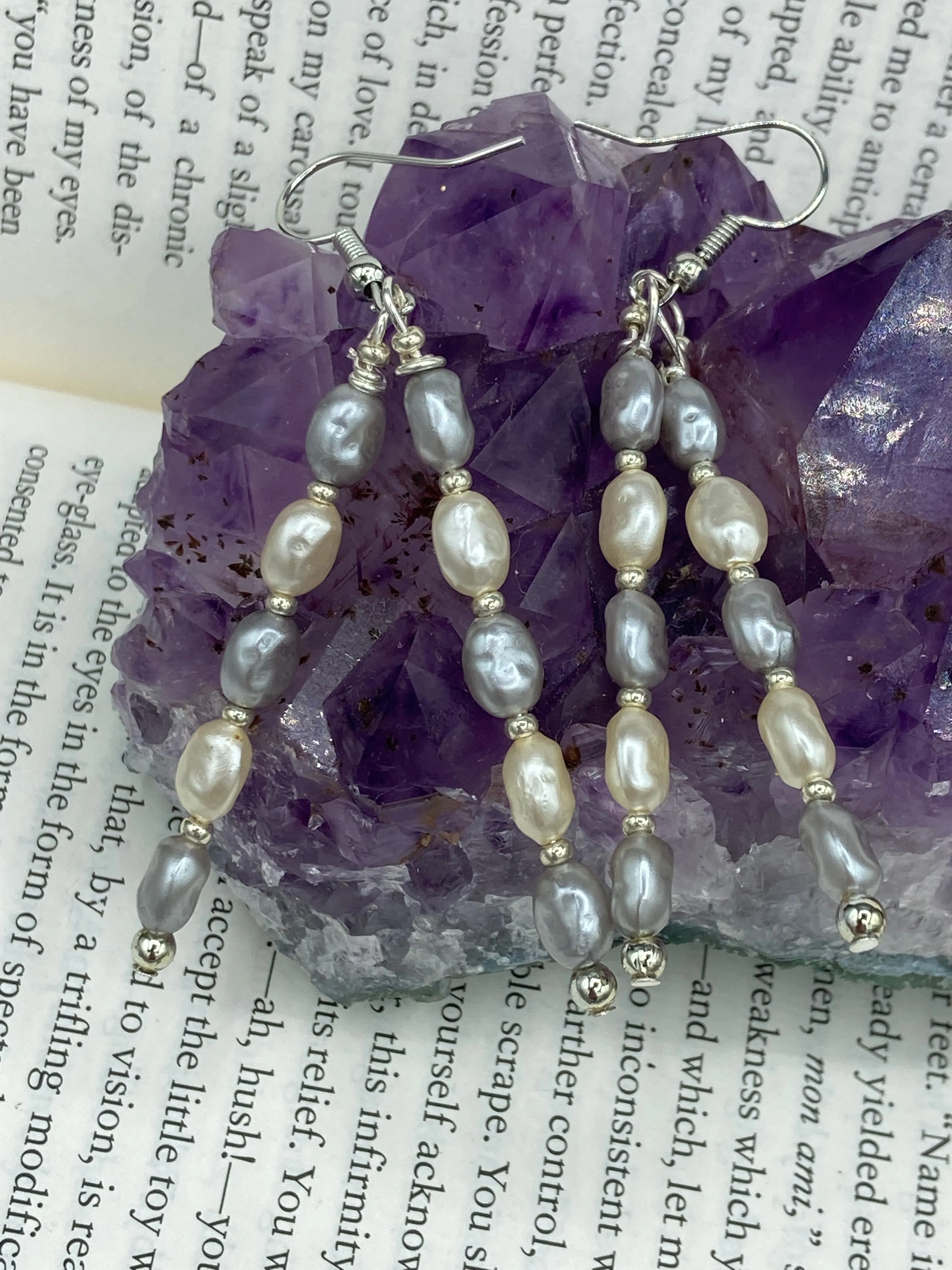 White And Gray Baroque Pearls And Black Glass Beaded Necklace, Shabby Chic, Boho Chic, Nature Inspired