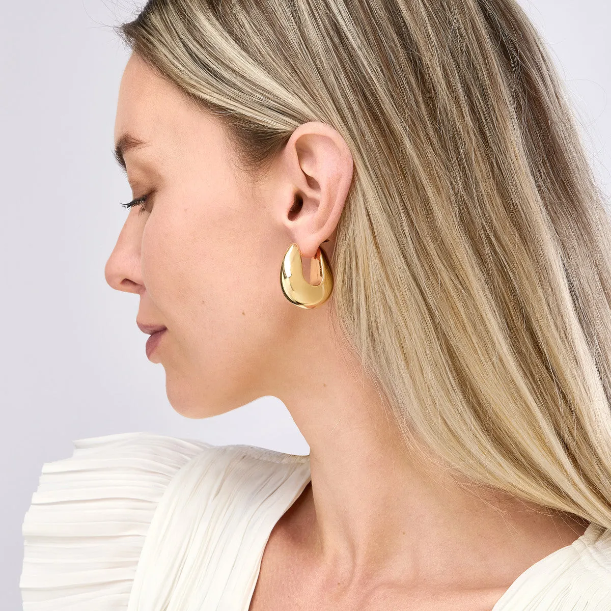 Wide Round Puff Hoop Earrings