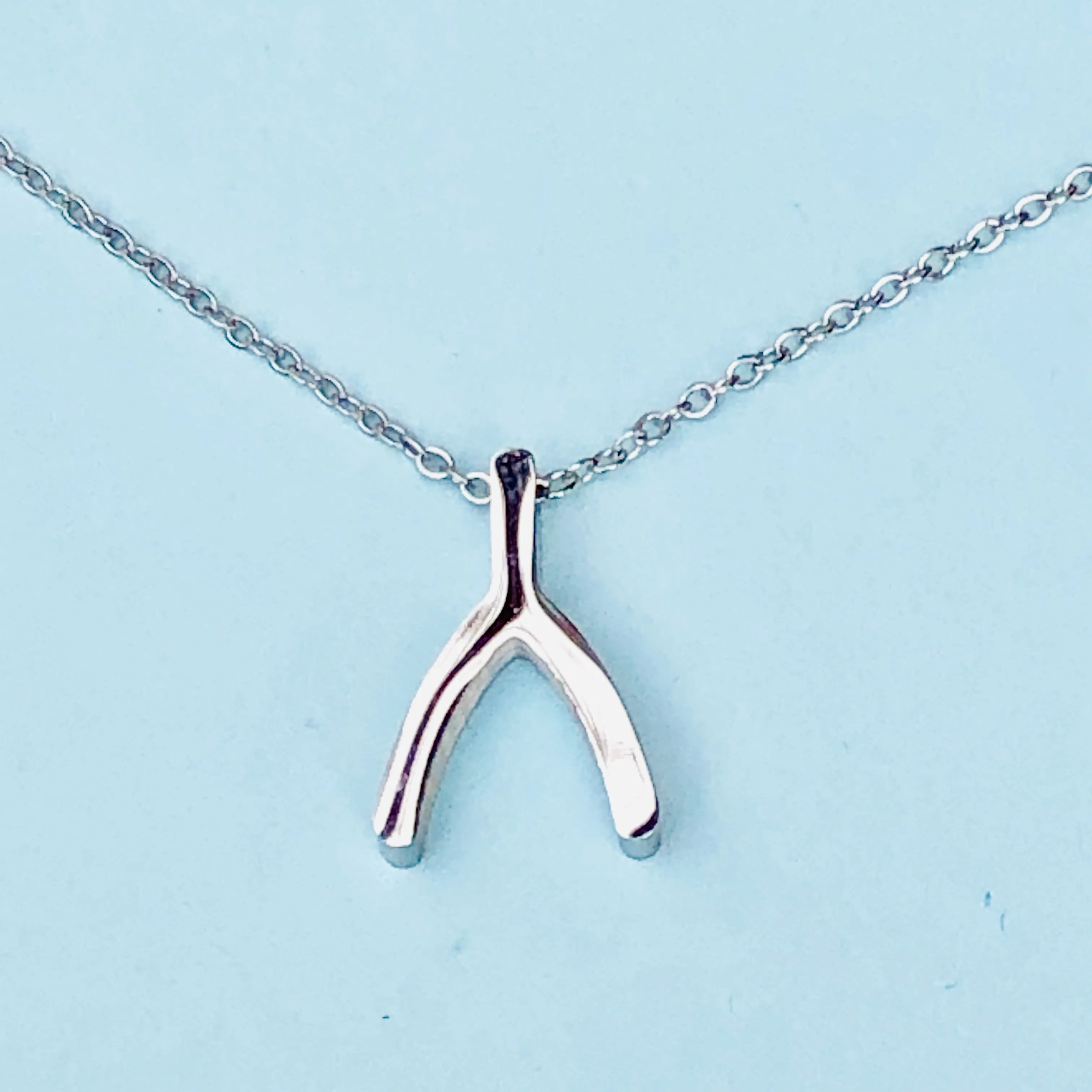 Wishbone Necklace