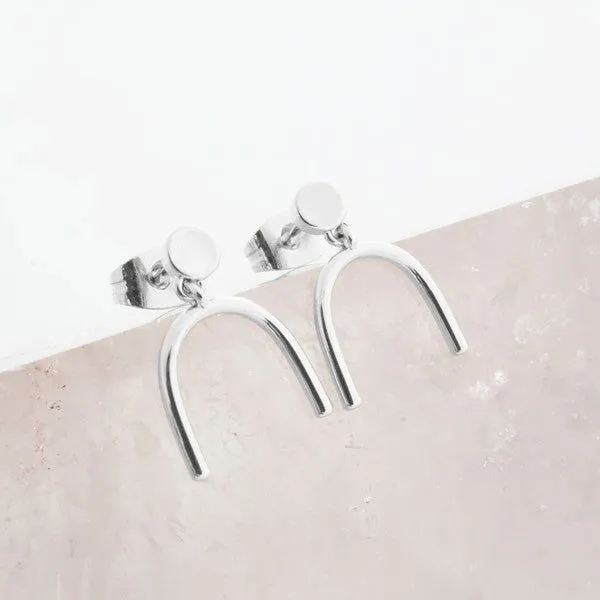 Women's Minimalist Arch Earring Studs
