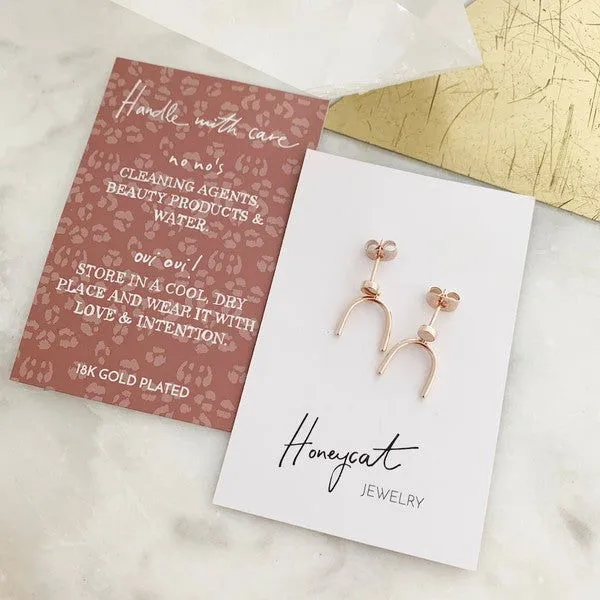 Women's Minimalist Arch Earring Studs