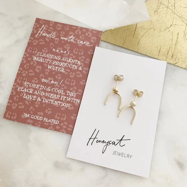 Women's Minimalist Arch Earring Studs