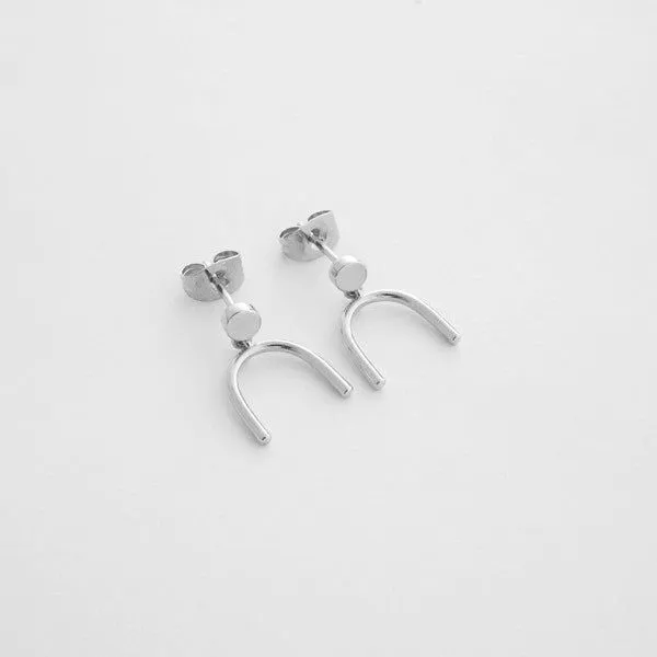 Women's Minimalist Arch Earring Studs
